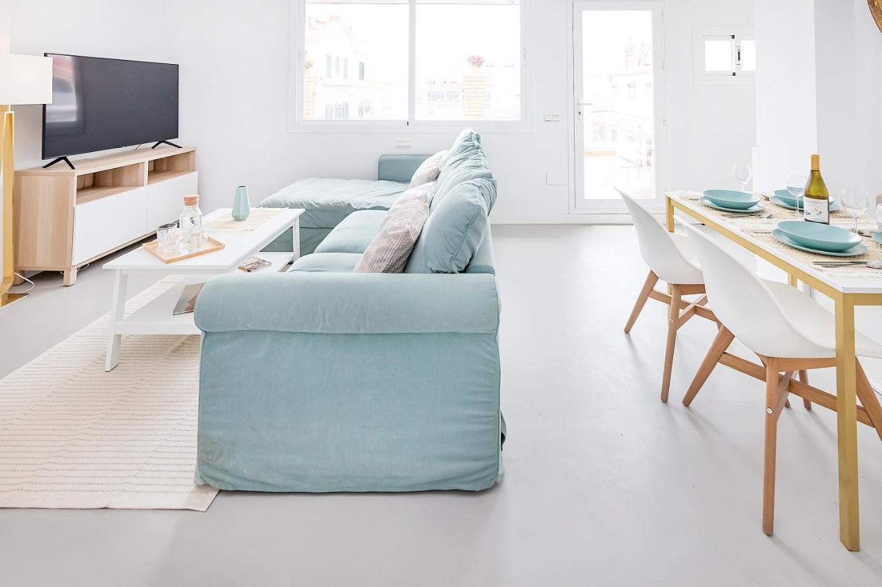 Homey Apt- Atico Con Vistas A La Catedral Малага Экстерьер фото